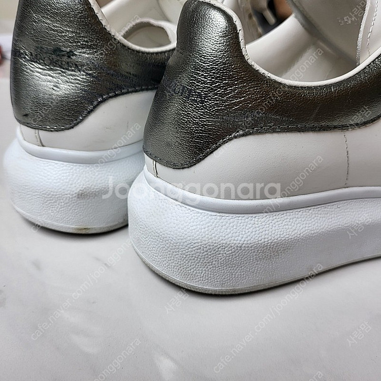 알렉산더 맥퀸 운동화 판매합니다--1