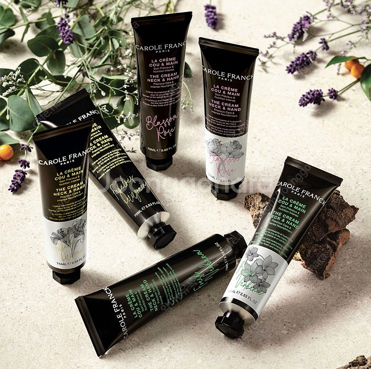 캐롤프랑크 라 크렘 넥 앤 핸드크림 팝니다.~~~!--0