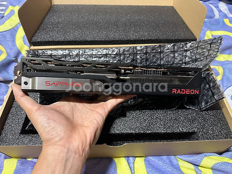 라데온 사파이어 RX6800 16GB 펄스 판매합니다.--3