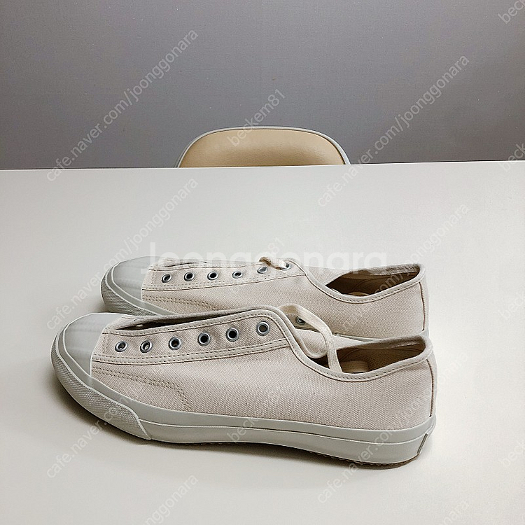 문스타 짐 화이트 260 새제품--0