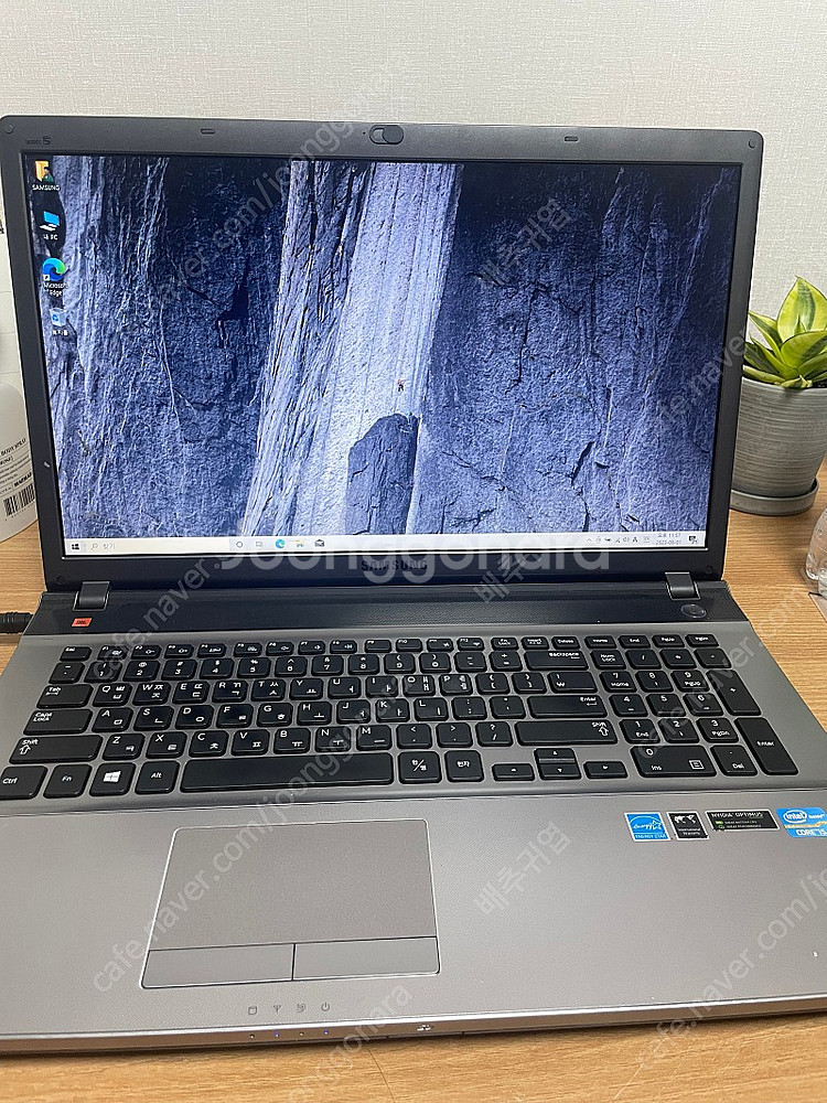 17인치 삼성 노트북 nt550p5c 판매합니다--1