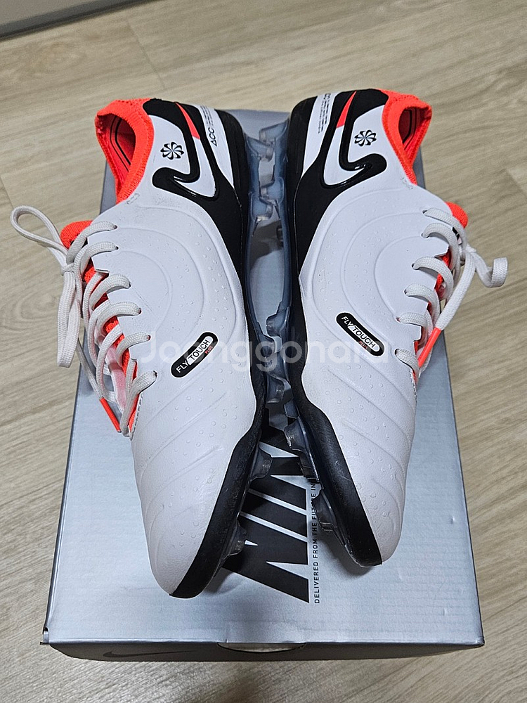 나이키 최상급 축구화 티엠포 레전드10 엘리트 AG 260사이즈--5