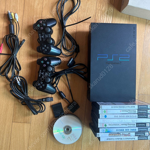 ps2 3005번 패드2개 메모리칩 cd