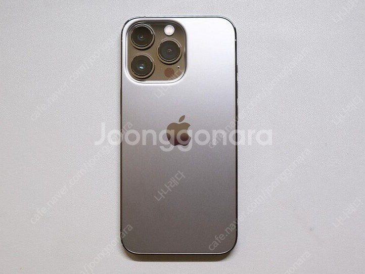 아이폰13pro 256gb 리퍼후미사용 판매합니다. 개...--0