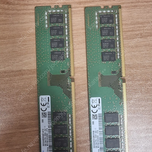 램 삼성 DDR4 8GB x2 (16GB) 2666 PC4-21300 판매합니다