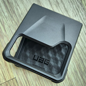 UAG 갤럭시Z 플립4 케이스