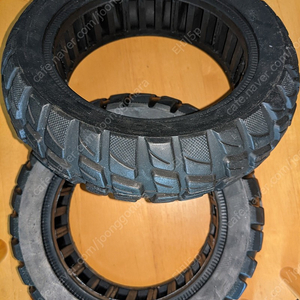 Airless 솔리드 타이어 10 x 2.75 한쌍