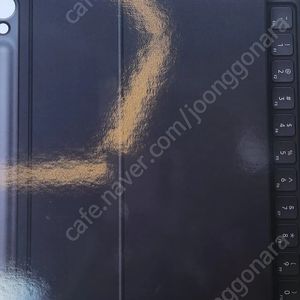 갤럭시탭s9 북커버 키보드 미개봉품 팝니다 (EF-DX715)