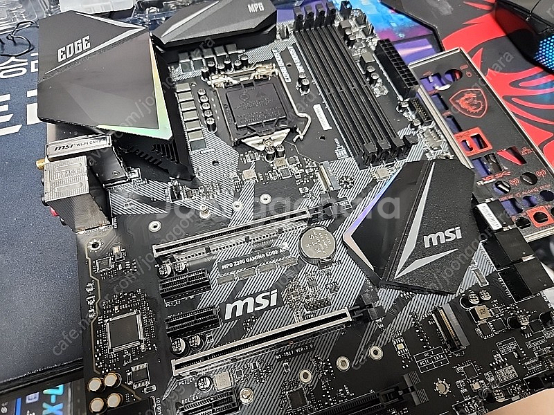 MSI Z390 GAMING EDGE 메인보드 판매합니...--0
