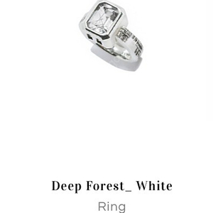 젬앤페블스 Deep Forest_ White 반지 (택포)