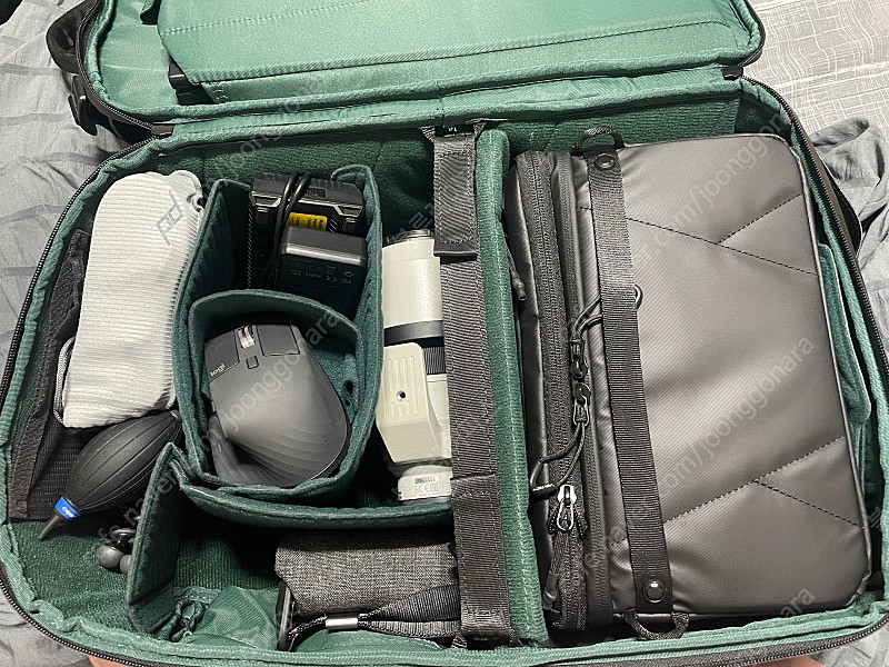 소니 A7M4 , SEL2470GM2 , SEL70200G , SEL85F18 , 렉사 CF메모리 등 신품급 악세사...--2