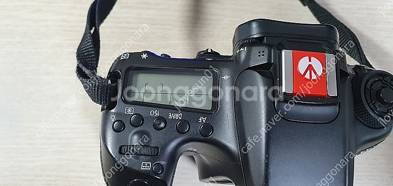 캐논70D 바디 판매 합니다.--3