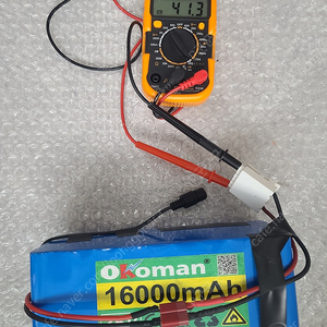 36V 16000mAh 배터리팩, 36V 350W 8인치 허브모터, 컨트롤러, 스로틀, 8인치 바퀴 팝니다