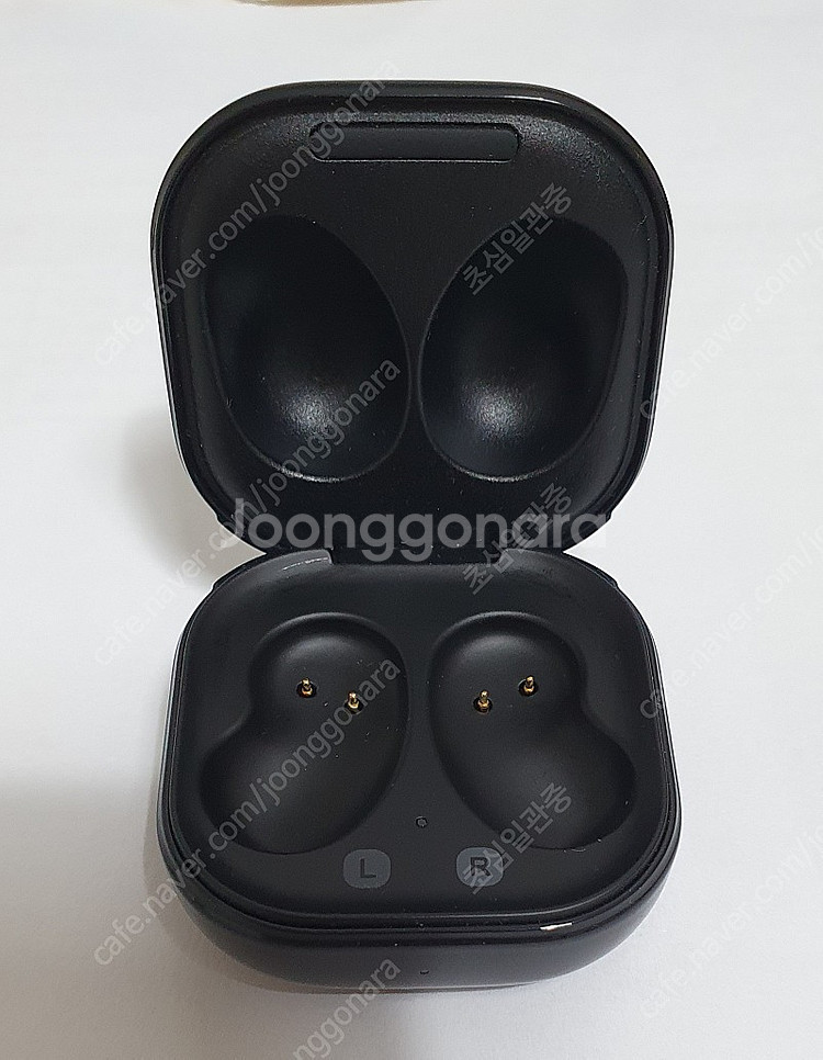 갤럭시버즈라이브 충전 본체--1