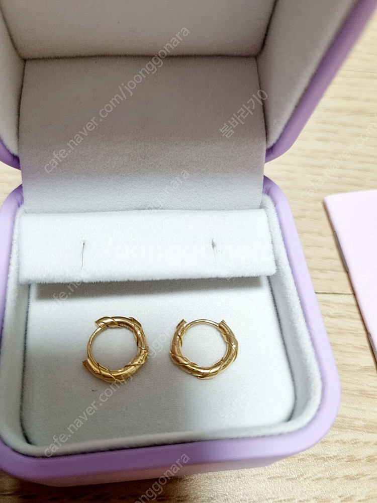 골든듀 에버애프터 귀걸이 팝니다 18k 옐골--1