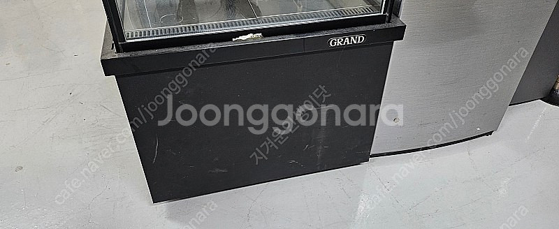 그랜드우성 쇼케이스 팝니다~--2