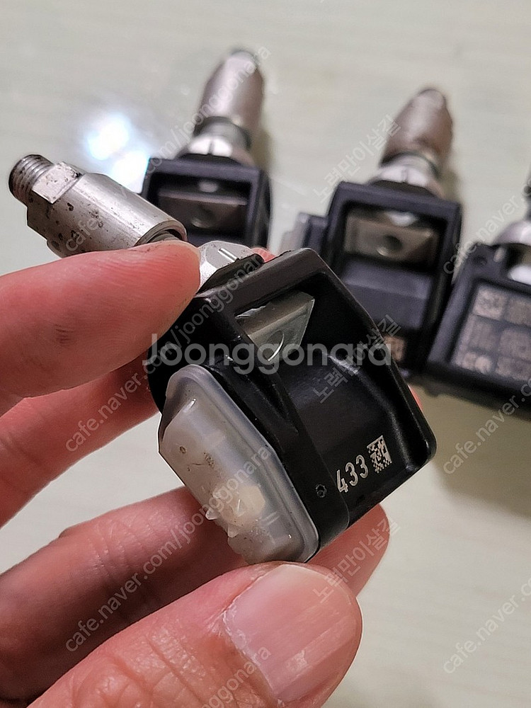 벤츠 정품 tpms 센서 (공기압센서) 판매--1