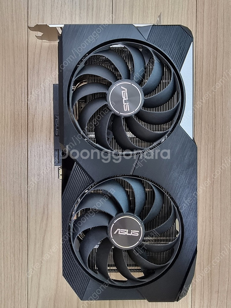 asus rx6600 그래픽카드 팝니다--4