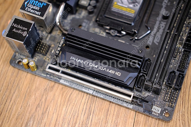 ASRock Z390 Phantom Gaming-ITX...--2