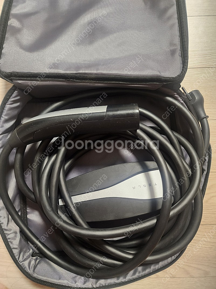 테슬라 모바일차저 판매합니다.--0