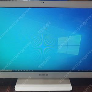 삼성전자 아티브원5 Style DM505A2G-KN26 일체형 22인치 PC판매합니다. CPU A6-5200 RAM8G SSD 250기가 업글 18만원