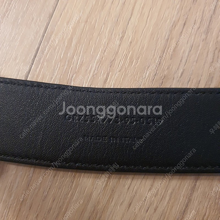 생로랑 모노그램 벨트 팝니다!!--4