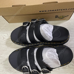 닥터마틴 블레어 슬라이드 220 새상품 택포85000