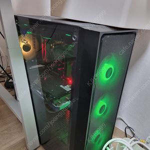 게이밍컴퓨터2700x,1080,하드2테라,ssd 2개,수냉