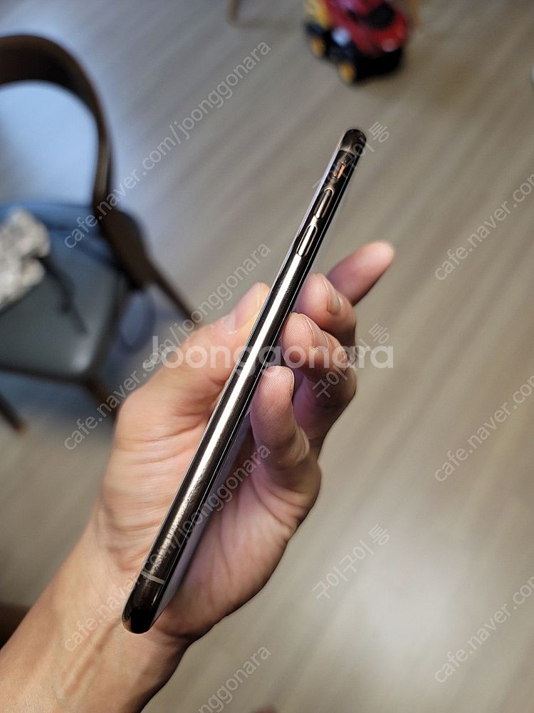 아이폰xs max 64 골드 개인--4