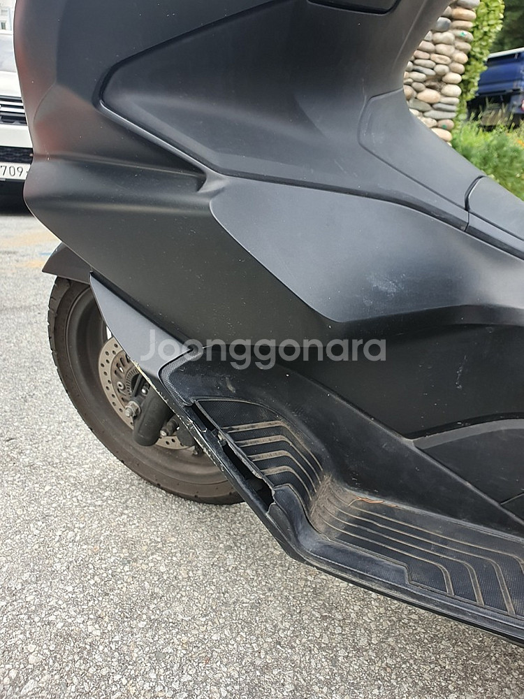 청주 22년식 PCX 팔아요 23000킬로--4