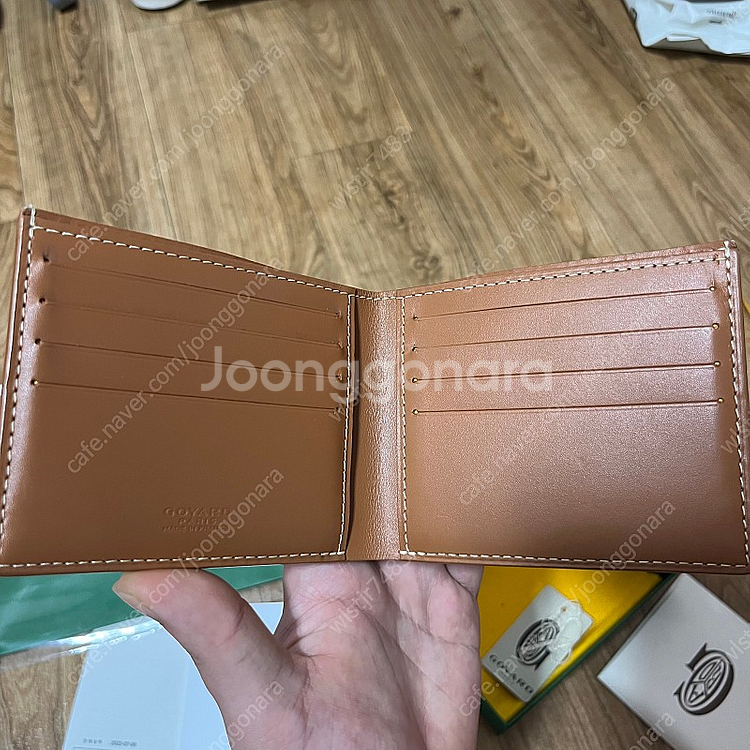 고야드 빅투아르 반지갑 급처 합니다--2