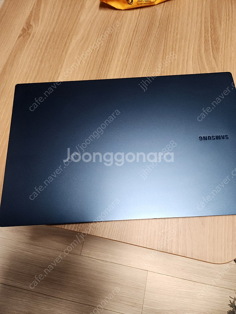 갤럭시북프로1 판매합니다 외장그래픽탑제--0