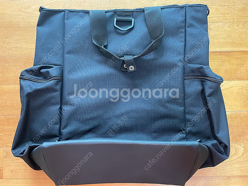 풋조이(FJ) 쇼퍼백 검은색 새제품 팝니다--1