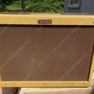 fender hot rod deluxe 기타엠프 팝니다.
