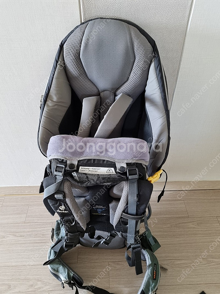 도이터 키드컴포트3 유아등산캐리어 팝니딘--1