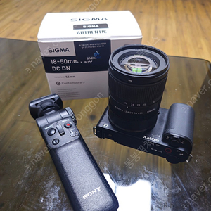 소니 미러리스 카메라 ZV-E10 번들셋 + sigma 18-50 + 소니 무선 블루투스 슈팅 핸드 그립