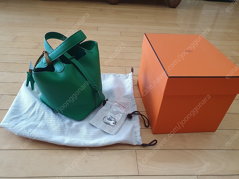 에르메스 피코탄18