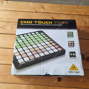 베링거 cmd touch c64 dj 런치 컨트롤러 판매합니다