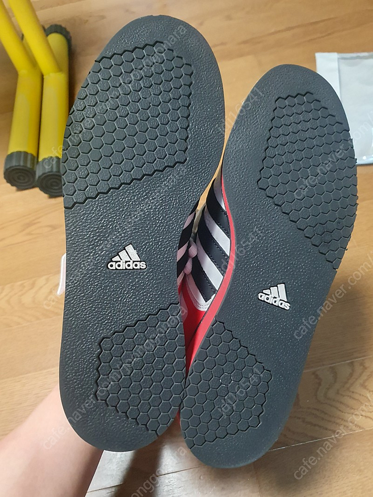 아디다스 파워퍼펙트2 역도화 275사이즈 이미지