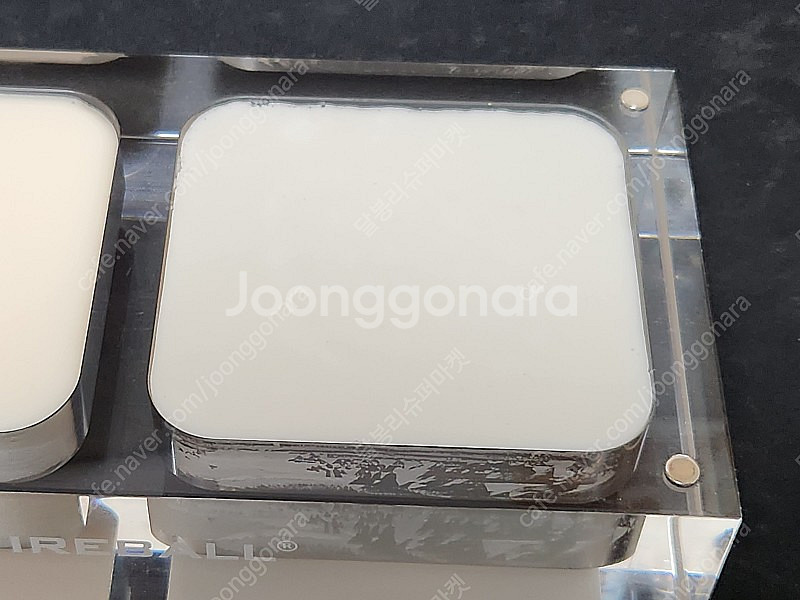 파이어볼 고체왁스 사각 아크릴 2구 200ml 팝니다....--2