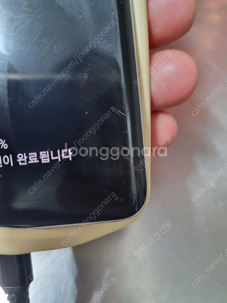 갤럭시 s10 5g 256 잔기스 잇어요--7