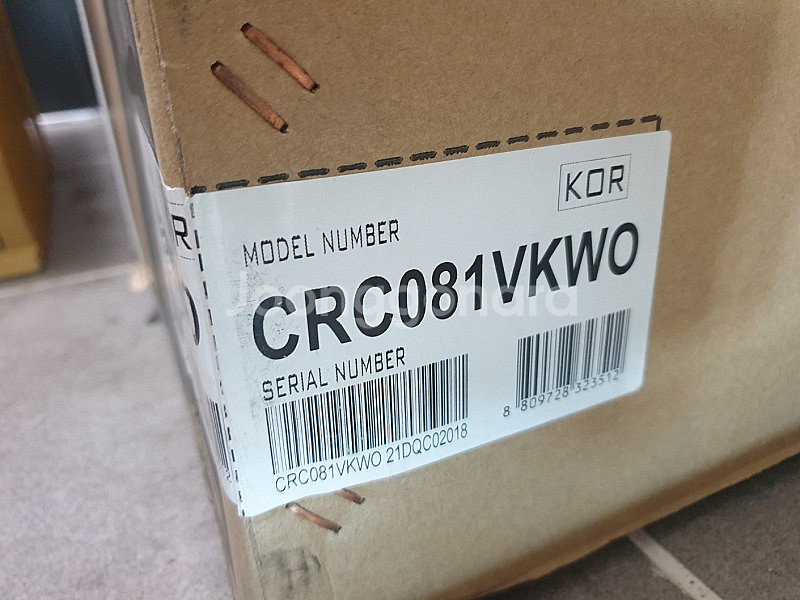 새제품 캐리어 8평 CRC081VKW 벽걸이 에어컨 49만원 판매합니다.--1