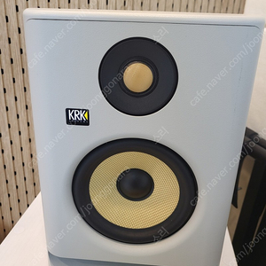 KRK rokit5 G4 화이트 한조 판매합니다