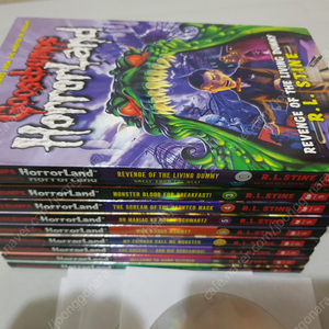 Goosebumps HorrorLand 10권 책, 시디