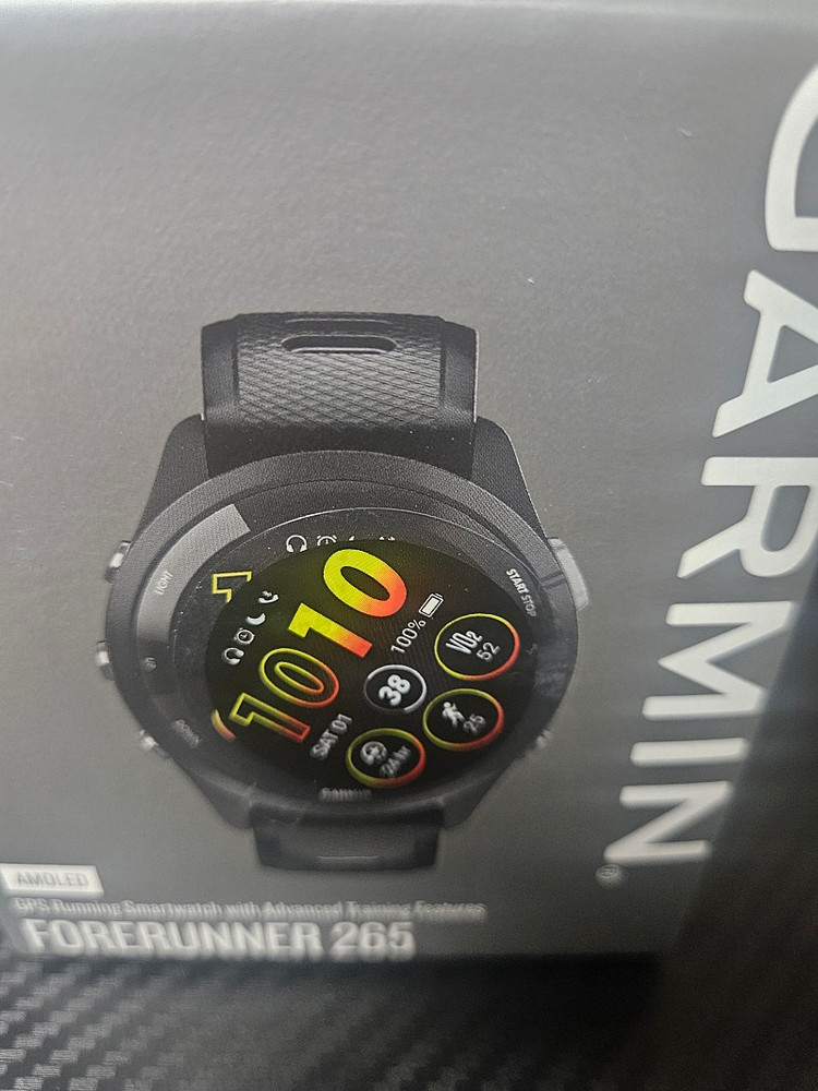 가민 포러너 265 판매합니다.--1