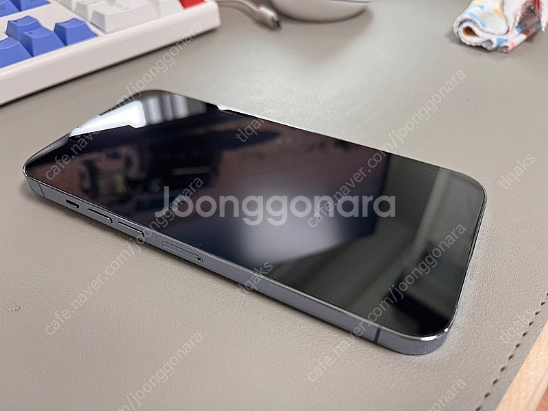 아이폰13 pro max 시에라블루 128g 판매합니다--8