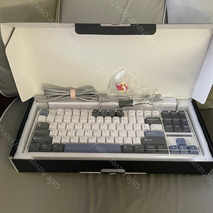 aula f87 , gmk67(미사용) 키보드 판매합니다