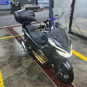 (서울) pcx150 팝니다