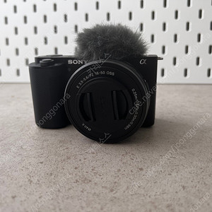 소니 sony ZV-E10 렌즈교환식 브이로그 카메라