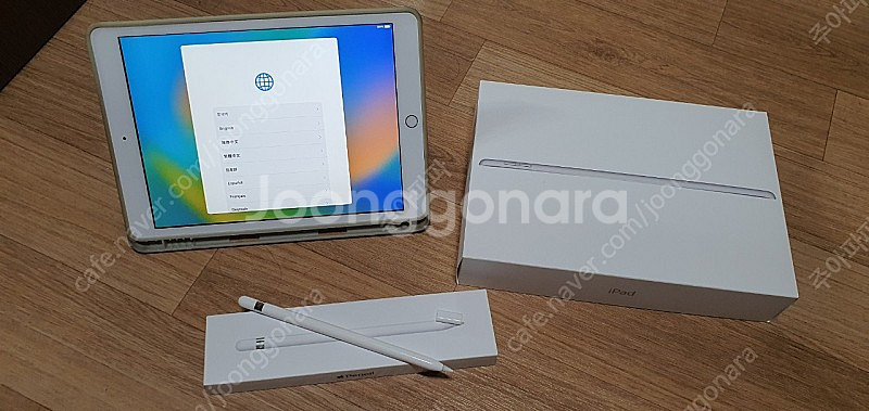 아이패드 8세대 128gb wifi + 애플펜슬 1세대--1